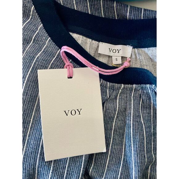 Boutique Navy Striped Knit Midi Dress With Detailed Ruffled Band - Size Small - Picture 5 of 5